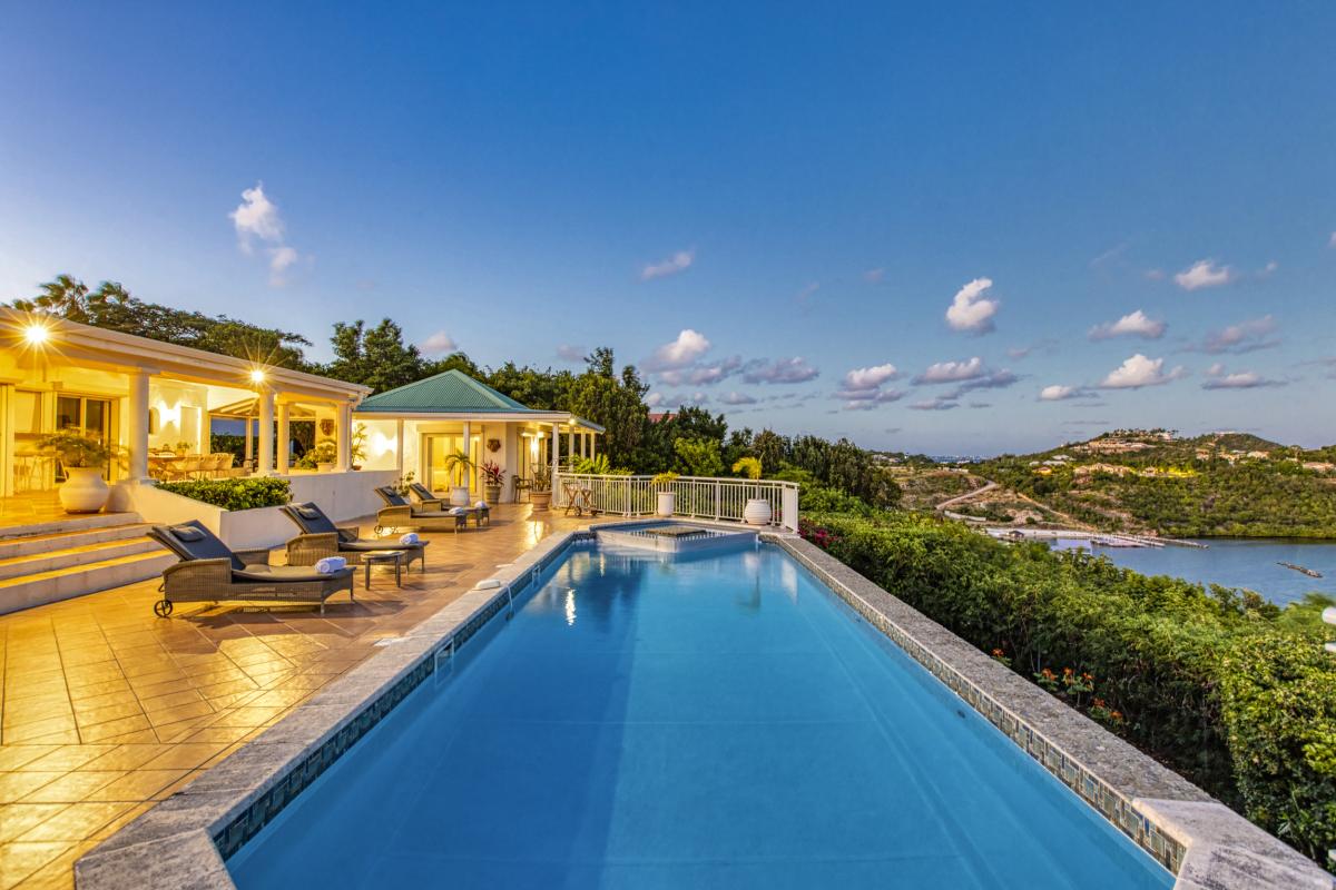 A louer villa 3 chambre Terres Basses Saint Martin_ Piscine Nuit - 30